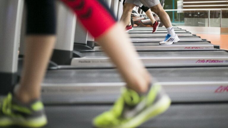 Güney Kore, Nükleer Sığınağı Spor Salonunun Altına Saklayacak