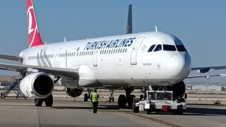 Haydut İsrail’in alıkoyduğu aktivistleri taşıyan uçak havalanıyor