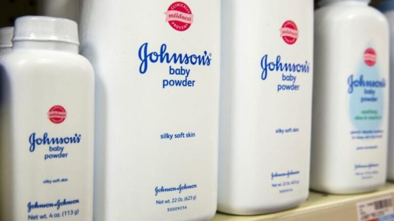 İngiltere’de Johnson & Johnson’a Karşı Binlerce Kişi Kanser Riski Nedeniyle Dava Açtı