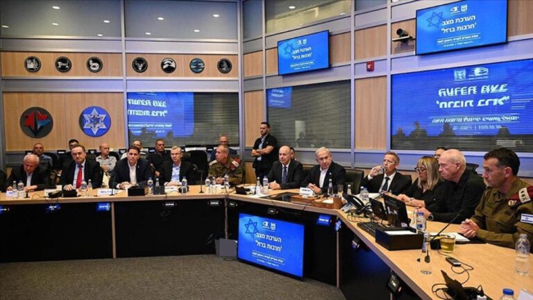 İsrail Kabinesi Ateşkes Anlaşmasını Onaylamak İçin Toplanıyor