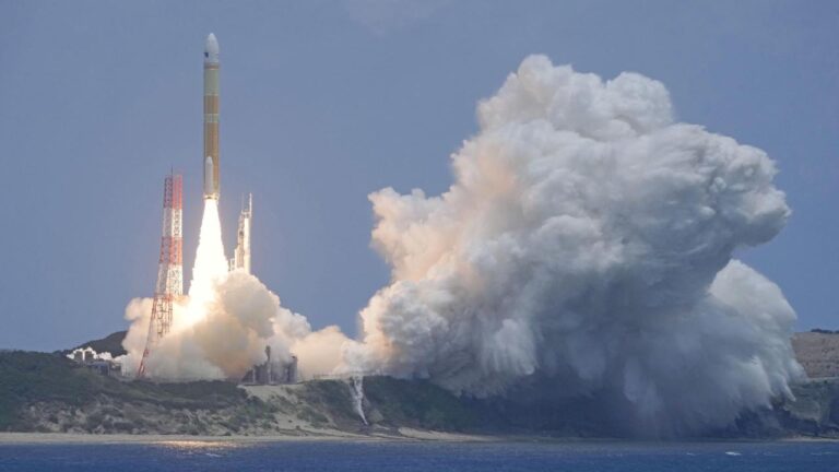 Japonya, HTV-X İsimli Yeni İnsansız Kargo Uzay Aracını Fırlattı