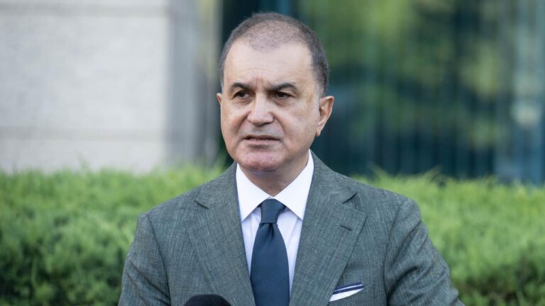 Özgün Başlık