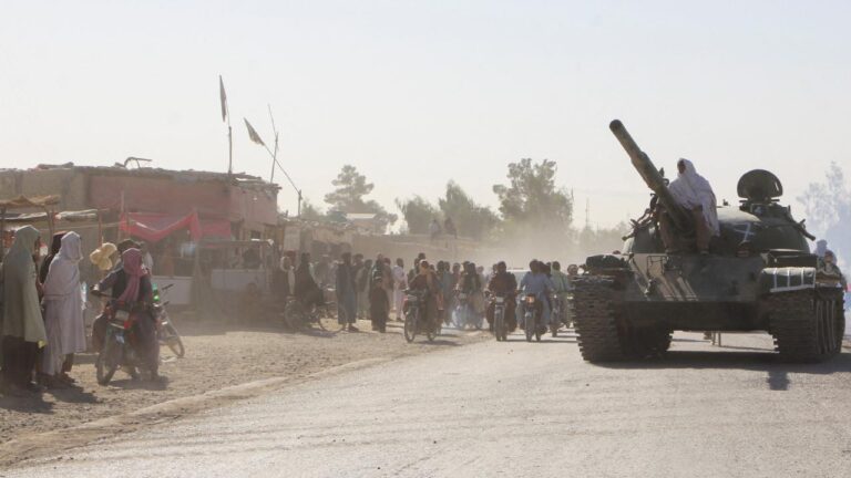 Pakistan ile Afganistan Arasında 48 Saatlik Ateşkes