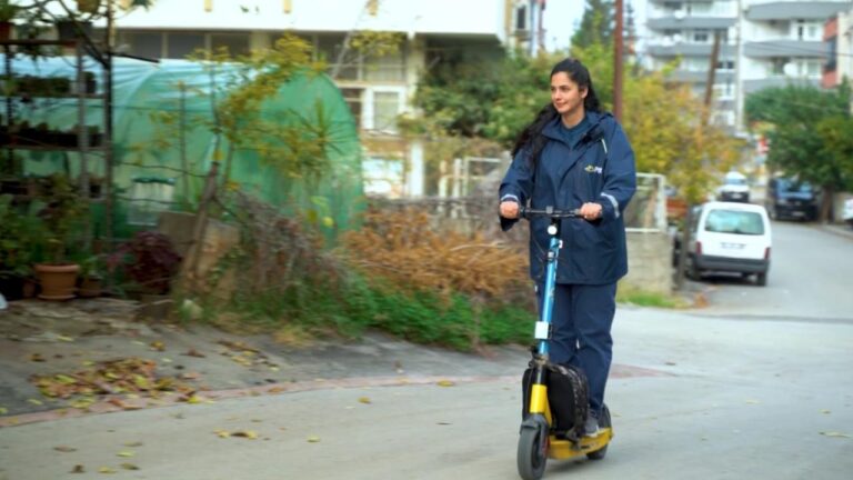 PTT Elektrikli Skuterleri ile 72,5 Milyon Gönderiyi Teslim Etti