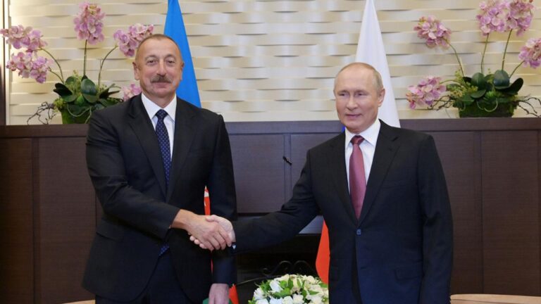 Rusya ve Azerbaycan Liderleri Bugün Bir Araya Geliyor
