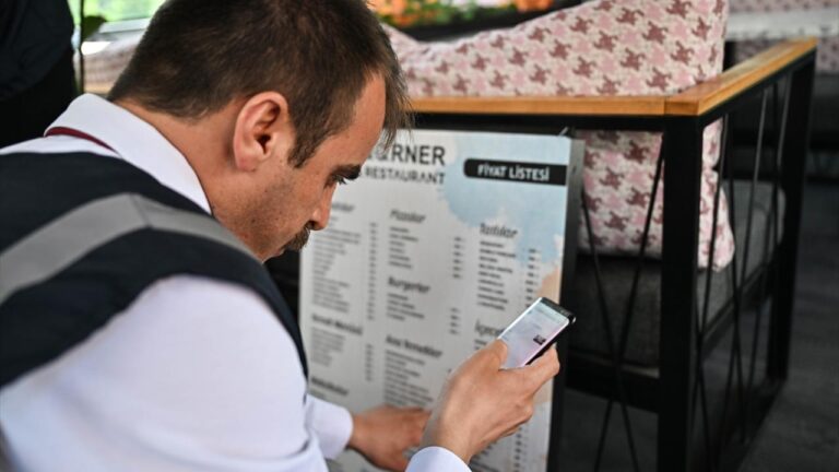 Ticaret Bakanlığı Kafe ve Lokantalarda Su Satışlarını Denetledi