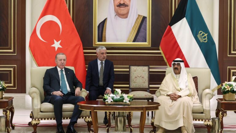 Türkiye ve Kuveyt Arasında Yeni Anlaşmalar İmzalandı