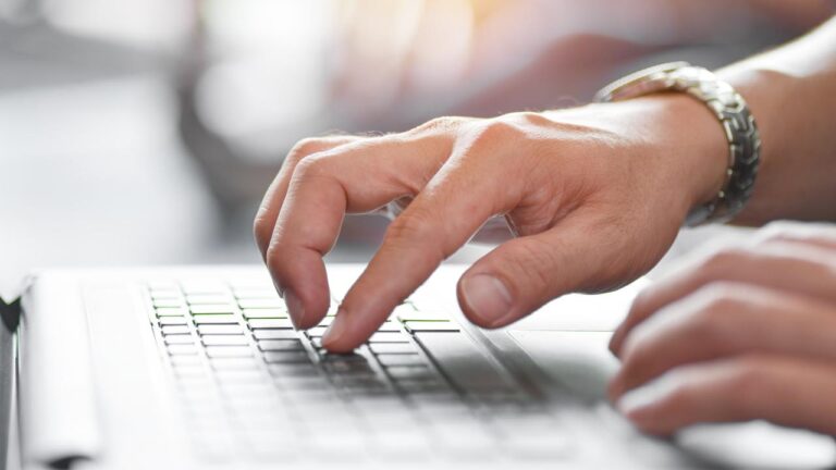 Türkiye’de İnternet Kullanımı Artıyor: Ortalama 305 GB Hane Başına