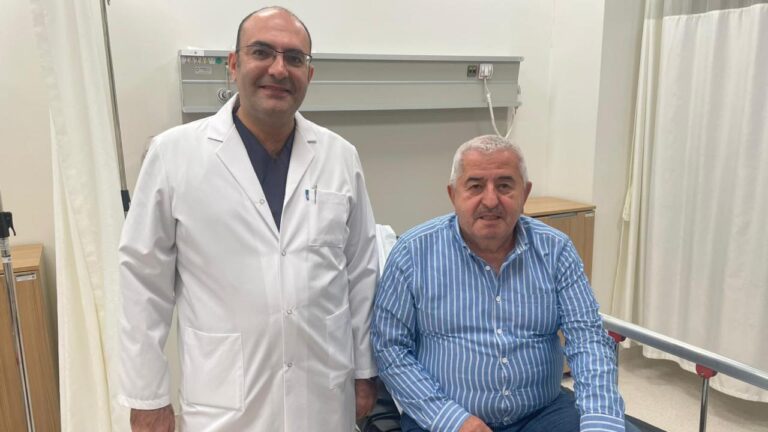 Yemek Borusuna Takılan Kemik Endoskopiyle Çıkarıldı