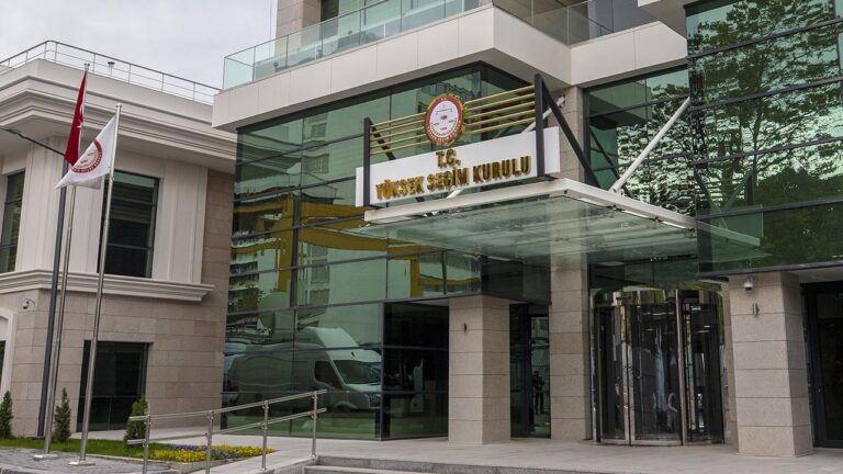 YSK, CHP İstanbul il kongresi için toplanıyor