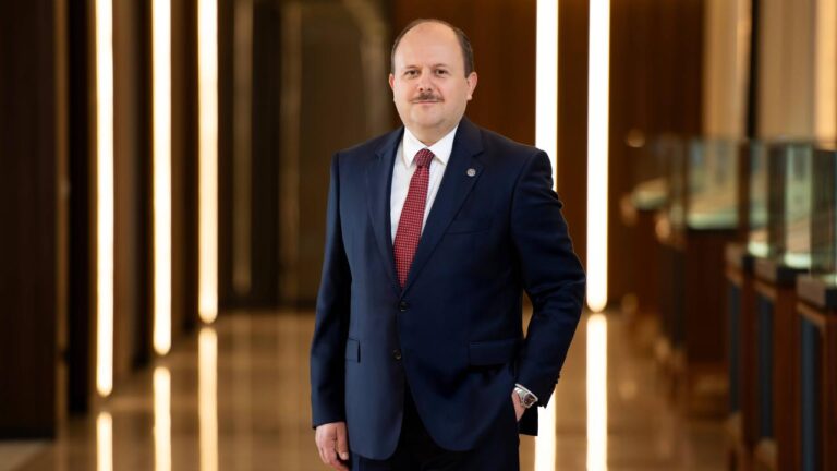 Ziraat Katılım Genel Müdürü Metin Özdemir, Katılım Bankacılığı Sektöründe Büyük Hedefler Belirledi