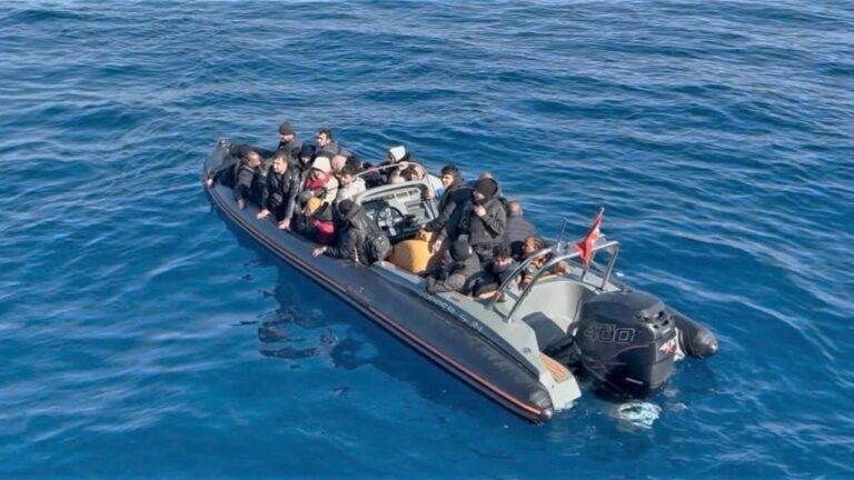 Akdeniz’de Bu Yıl Binlerce Kişi Denize Gömüldü