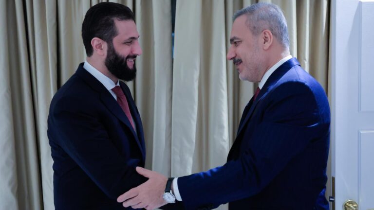 Bakan Fidan, Suriye Cumhurbaşkanı Şara ile ABD’de Görüştü