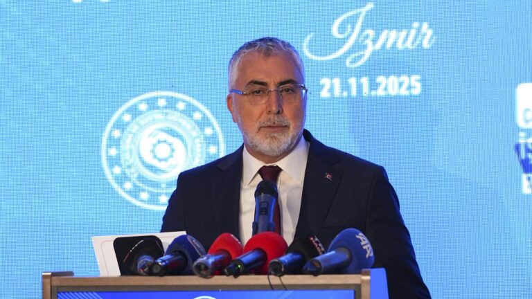 Bakan Işıkhan: Asgari Ücret Belirleme Önceliği Tarafların Uzlaşmasında