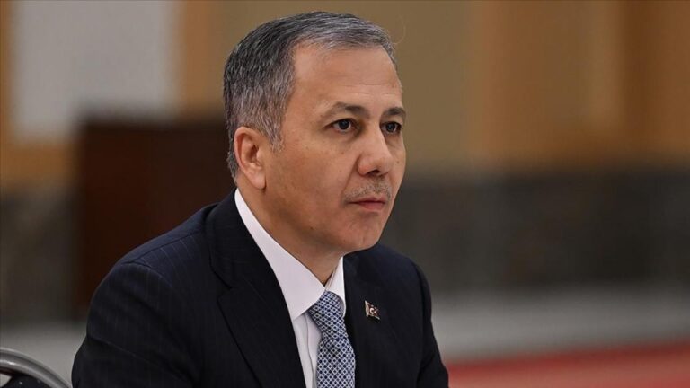 Bakan Yerlikaya: Uçağın Enkazına Ulaşma Saati Açıklandı
