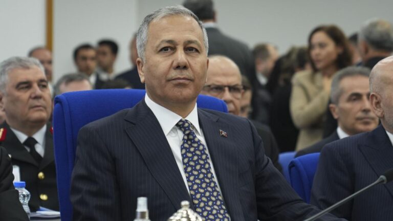 Bakan Yerlikaya ve Çocuklarla İlgili Açıklamaları