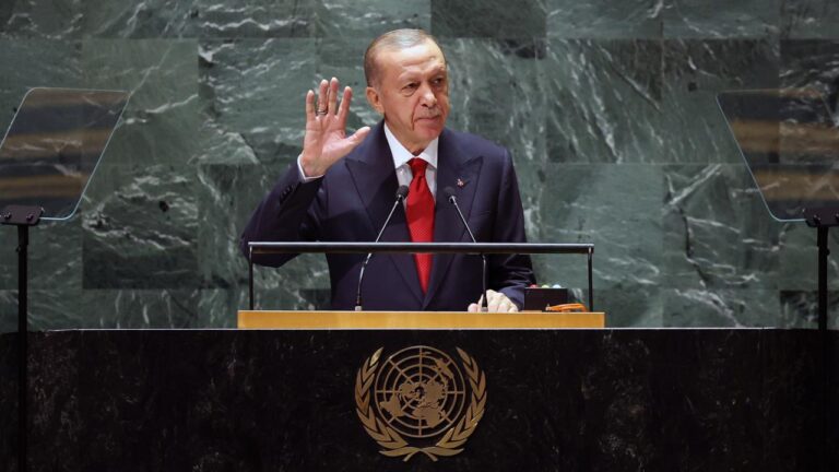 Cumhurbaşkanı Erdoğan’ın BM’deki tarihi konuşması, G20 Zirvesi kitapçığında