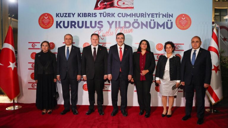 Cumhurbaşkanı Yardımcısı Yılmaz, KKTC’de düzenlenen resepsiyona katıldı