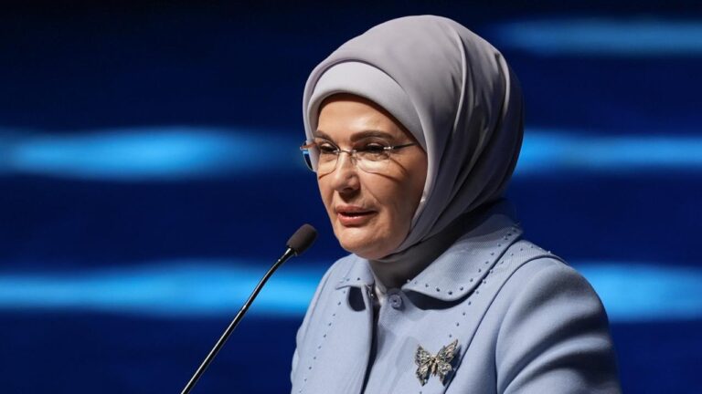 Emine Erdoğan: Çağımızın Sorunlarını Çözmek İçin Kapsayıcı Yaklaşımlar Gerekiyor