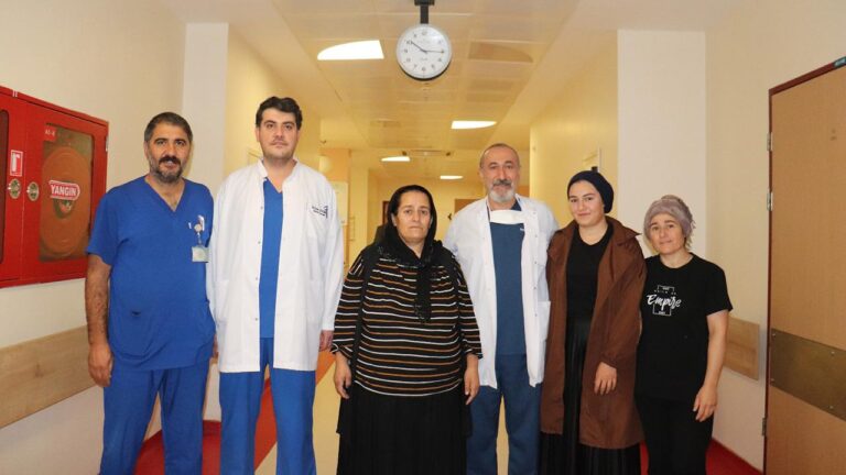 Gülsüme Önal’ın Hayatını Değiştiren 15,8 Kiloluk Tümör