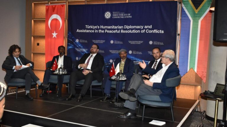 İletişim Başkanlığı, Güney Afrika’da Barış ve Diplomasi Paneli Düzenledi