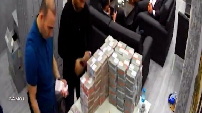 İmamoğlu’nun Çıkar Amaçlı Suç Örgütü İddiaları
