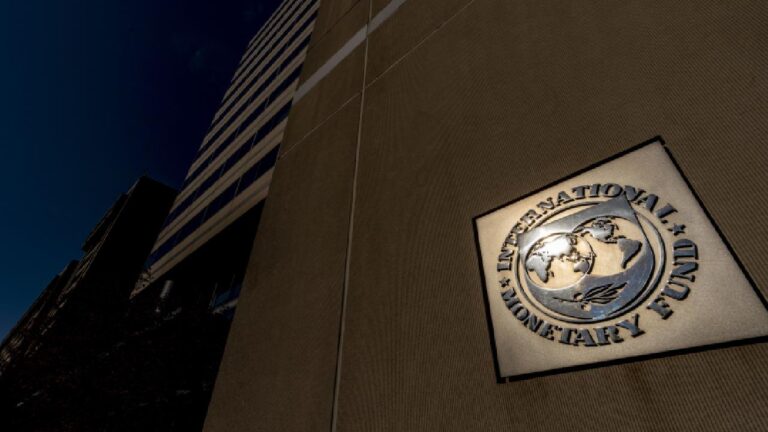 IMF ile Ukrayna Arasında 8,2 Milyar Dolarlık Anlaşma