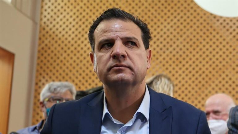 İsrail’de Aşırı Sağcılar Filistinli Milletvekili Eymen Avde’ye Saldırı Girişiminde Bulundu