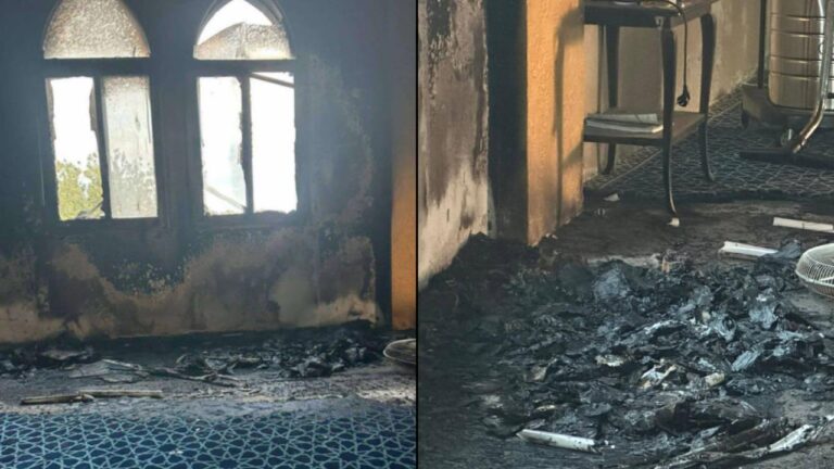 İsrailli işgalciler, Batı Şeria’da bir camiyi kundakladı