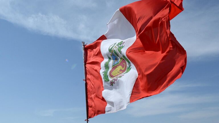 Peru Meksika ile diplomatik ilişkilerini kesti