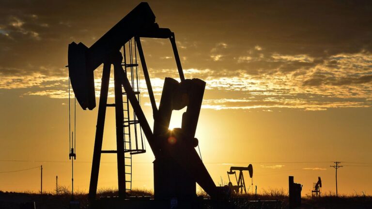 Petrol fiyatları düşüş eğiliminde
