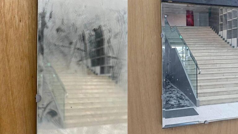 Tayvanlı Temizlik Görevlisi Sanat Eserini Yanlışlıkla Sildi