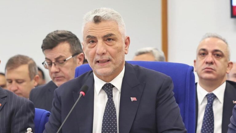 Ticaret Bakanı Ömer Bolat: Türkiye’nin İhracatındaki Başarısı