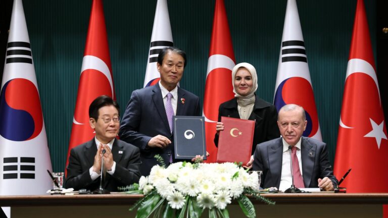 Türkiye ile Güney Kore Arasında 3 Anlaşma İmzalandı