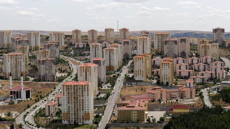 Türkiye’de Milyonlarca Kişinin Tapuda Kaydı Bulunuyor