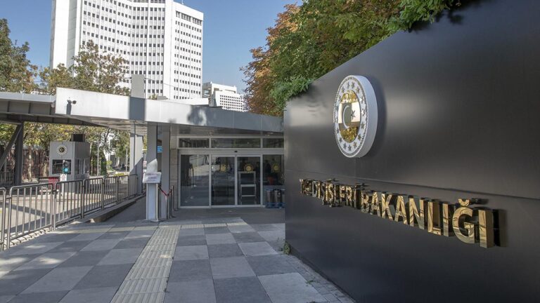 Türkiye’nin Yunanistan’a Tepkisi: Hukuka Aykırı Girişimleri Reddediyoruz