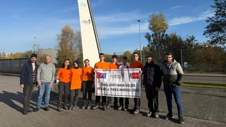 TUSAŞ Liseli Öğrencileri Almanya’da Staj Yapıyor