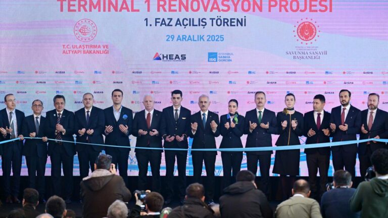 Bakan Uraloğlu: Sabiha Gökçen Havalimanı, ‘Major Havalimanları’ kategorisinde en hızlı büyüyen havalimanı