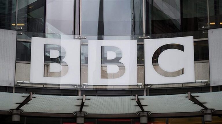 BBC, Trump’ın 10 milyar dolarlık tazminat davasına karşı savunma yapacak