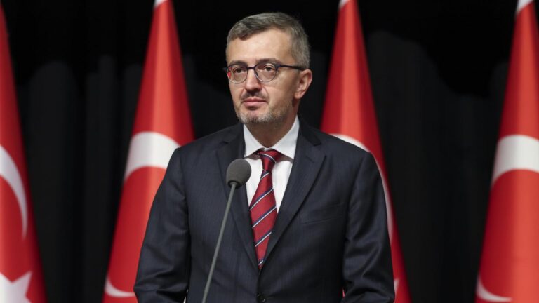 Burhanettin Duran: İsrail’in Somaliland kararı uluslararası hukukun açık ihlali niteliğinde
