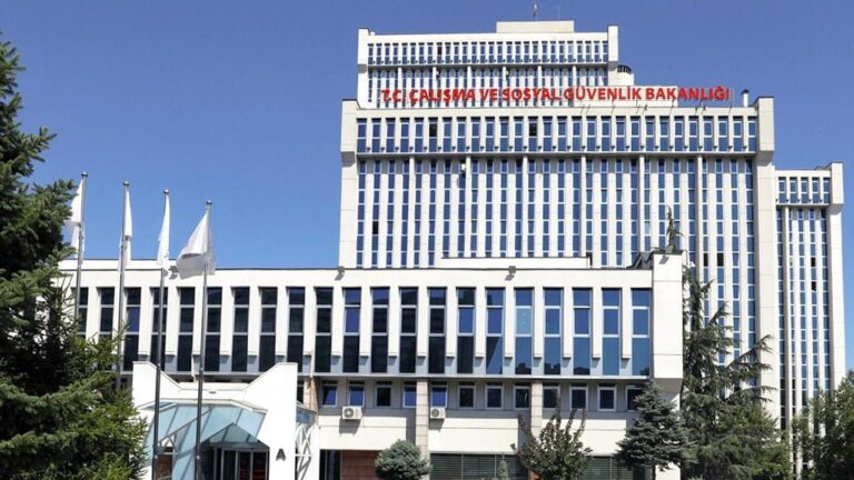 Çalışma ve Sosyal Güvenlik Bakanlığı 100 iş müfettiş yardımcısı alacak