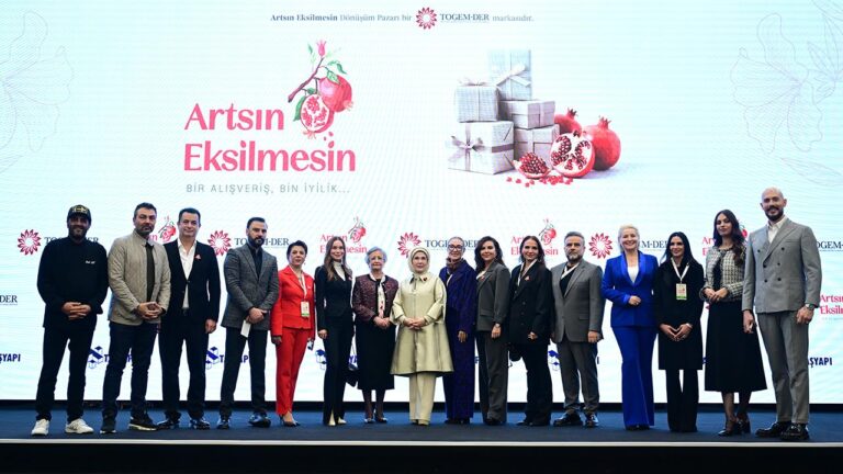 Emine Erdoğan, "Artsın Eksilmesin Dönüşüm Pazarı"nın açılışını yaptı