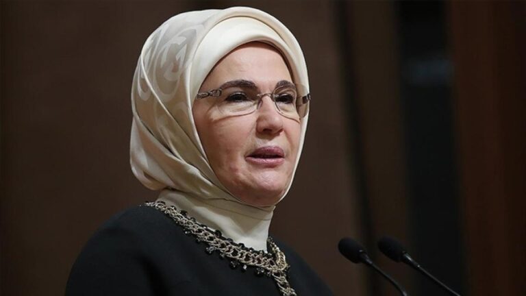 Emine Erdoğan’dan Bağımsızlık Öncüleri Zirvesi’ne ilişkin paylaşım