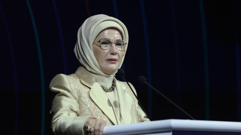 Emine Erdoğan’dan Regaip Gecesi mesajı