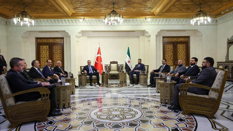 Fidan, Güler ve Kalın Şam’da