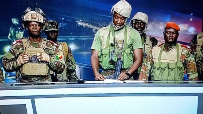 Fransa’nın Afrika’daki son müttefiklerinden Benin’de neler oluyor?