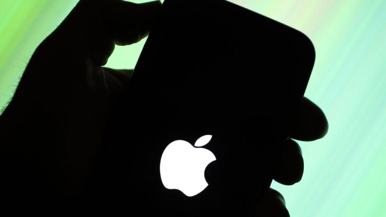 Hindistan’da iPhone’larda "zorunlu açık GPS" tartışması