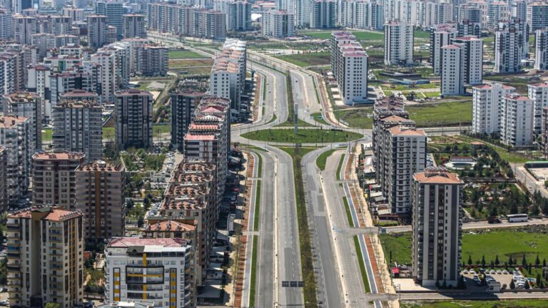 Konut Fiyat Endeksi kasımda arttı