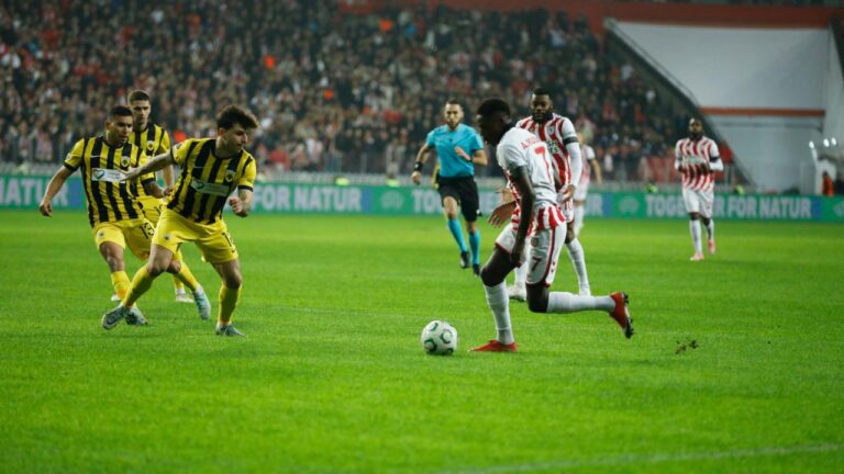 Samsunspor Konferans Ligi’nde ilk yenilgisini aldı