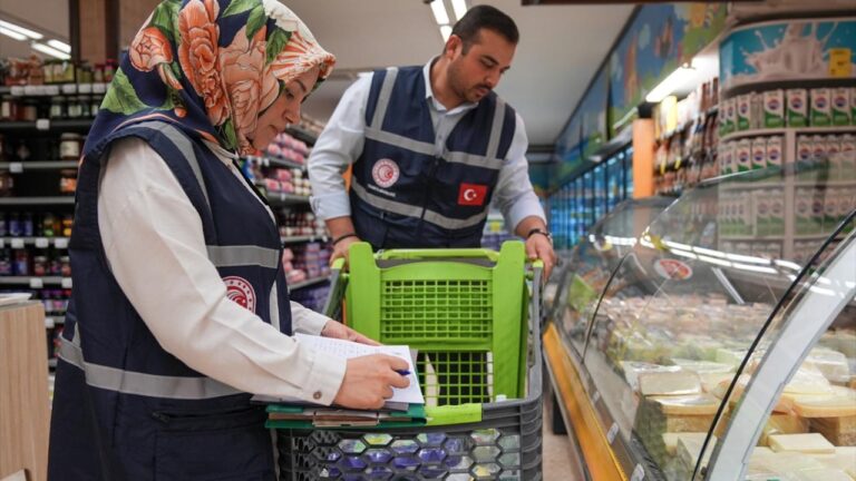Ticaret Bakanlığından fırsatçılara sıkı takip: Müsamaha yok